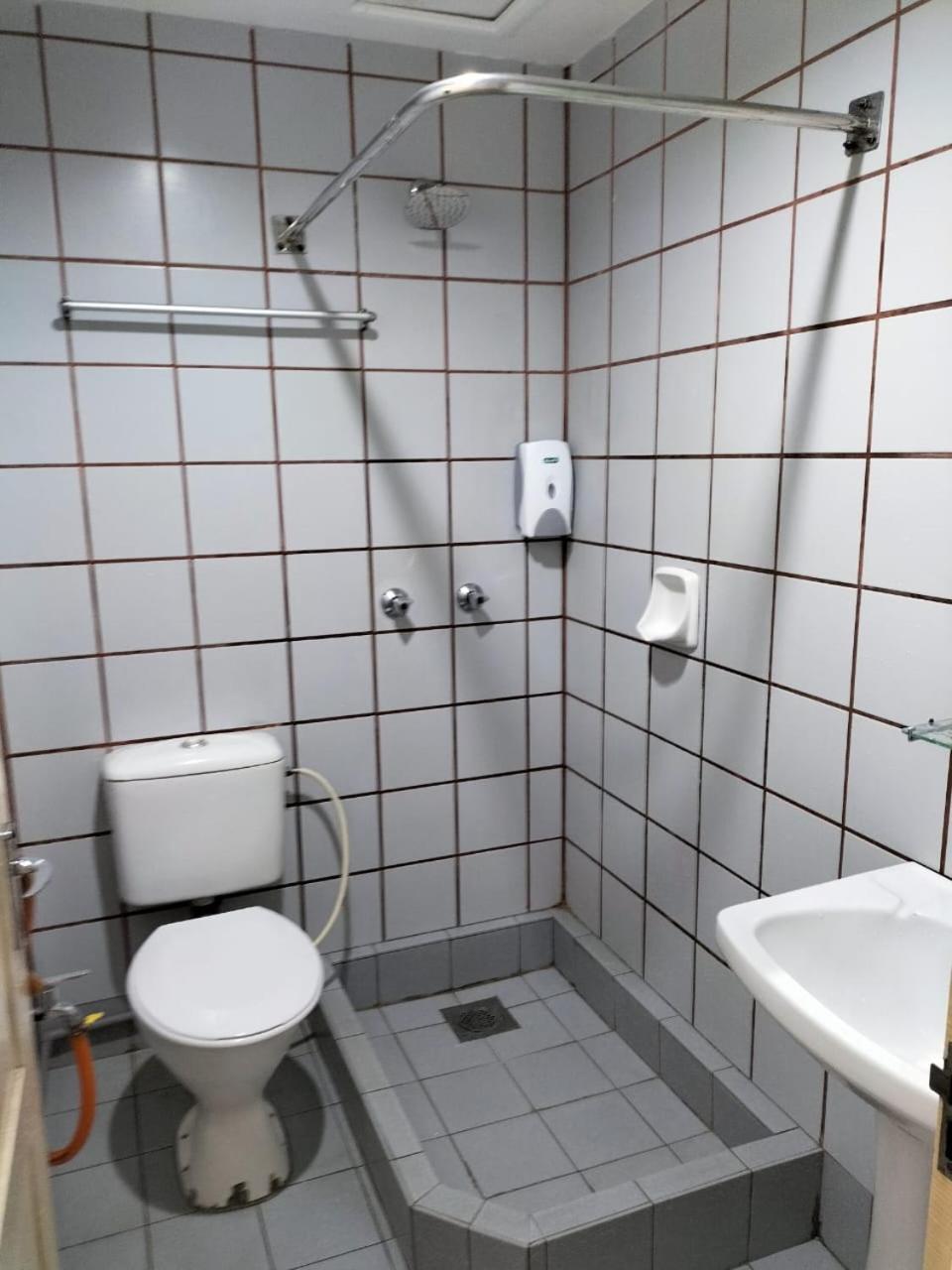 Faber Inn Bintulu Kültér fotó